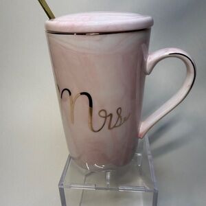 Pink “Mrs” Marble Mug w/ Lid & Gold Spoon